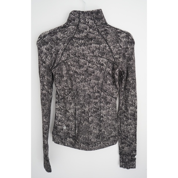 Lululemon 1/4 Zip - Picture 2 of 2